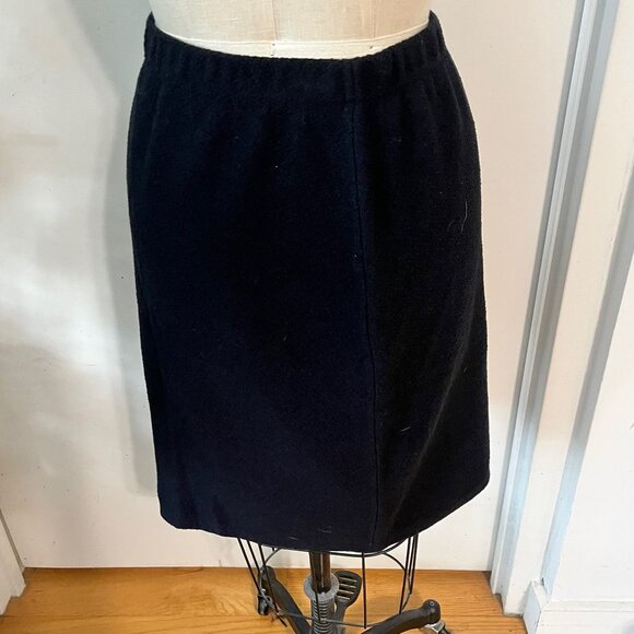 ST.JOHN COLLECTION Black Santana Boucle Knit Pencil Skirt Size 4 - Picture 7 of 9